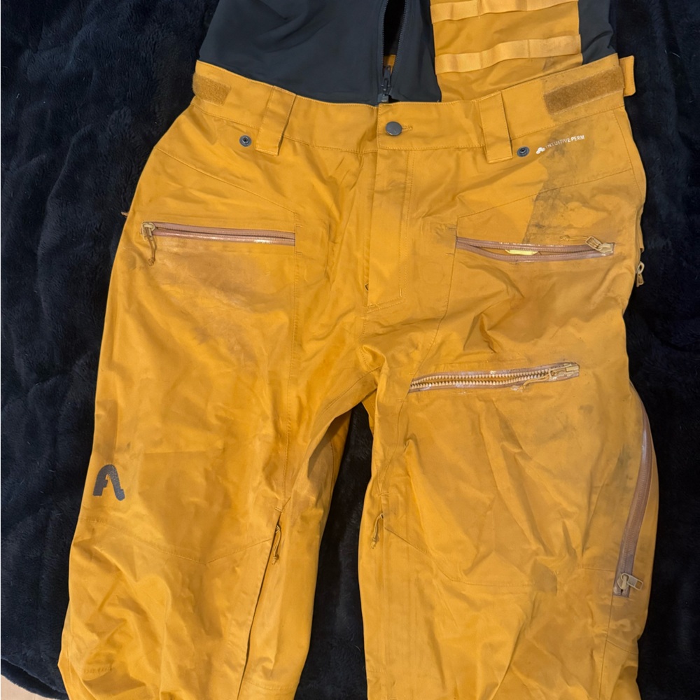 Men’s Flylow Bibs L